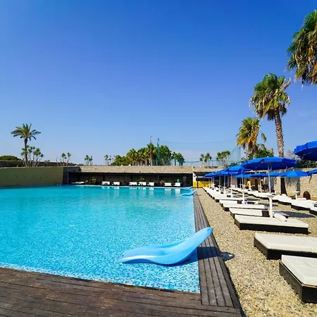호텔 Baia Dei Turchi (adults Only) 4*