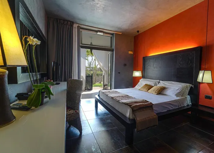 Baia Dei Turchi Hotel Resort (Adults Only) 4*