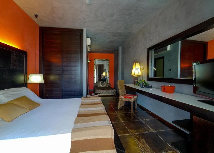 Baia Dei Turchi Hotel Resort (Adults Only)