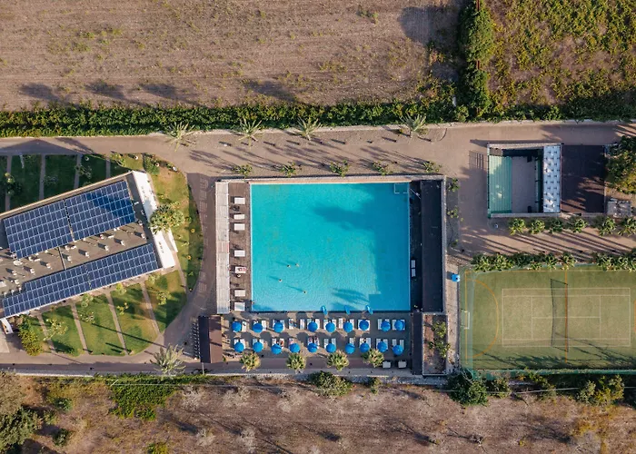 Отель Baia Dei Turchi (adults Only) 4*